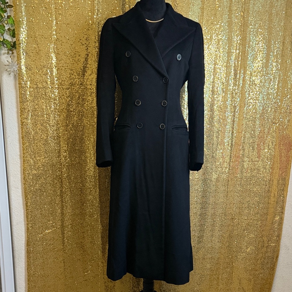 MaxMara Classic  Black Trench Coat Double Breast 100% Virgin Wool
